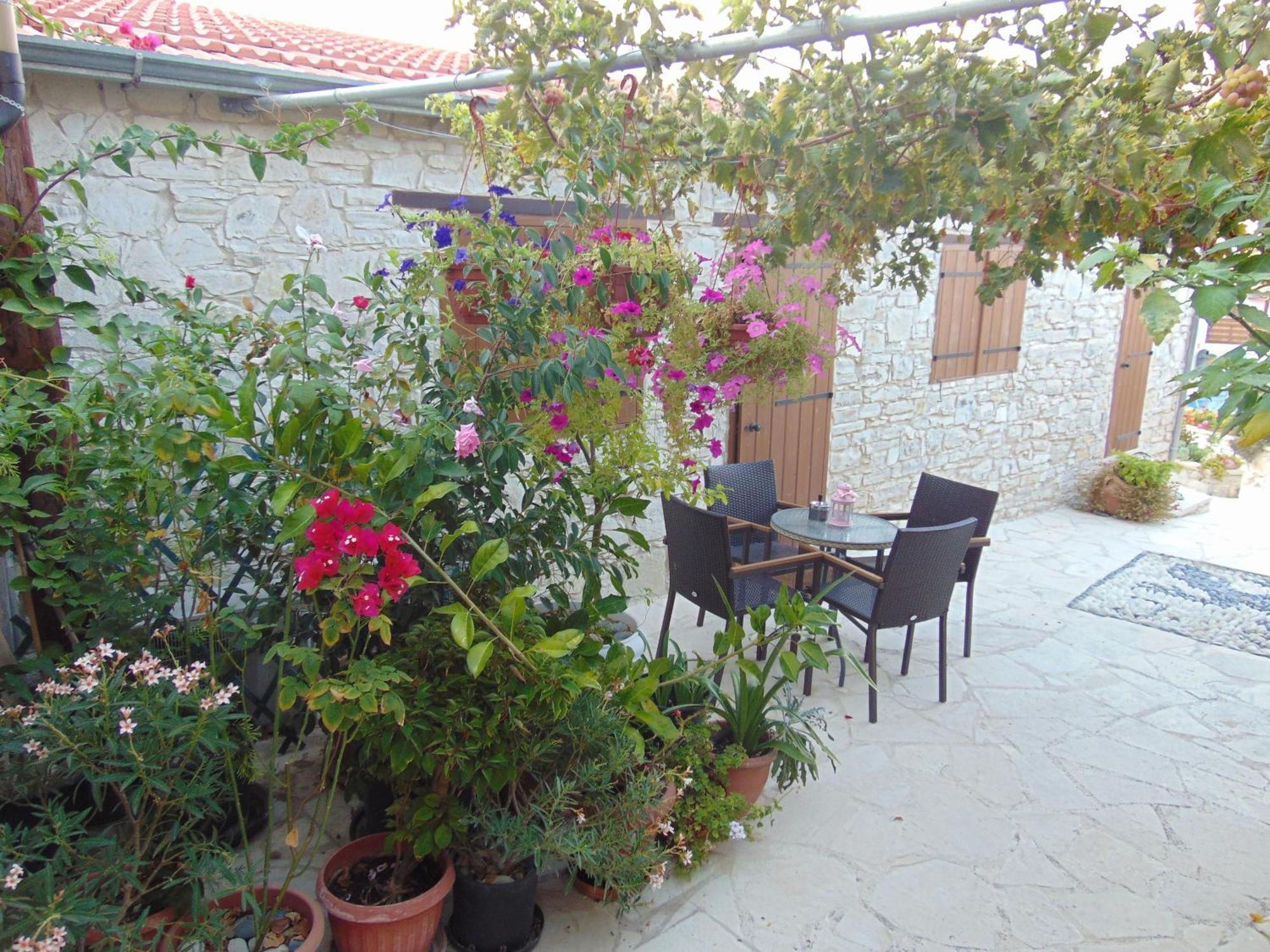 Charalambos Holiday Cottage Kalavasos Chambre photo